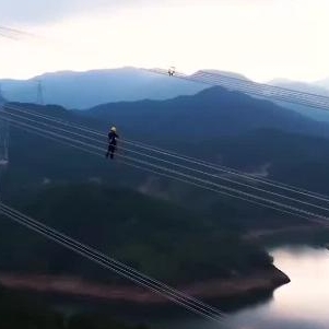 新华网