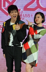 山东<em>济南</em>最美<em>地瓜妹</em> 街头卖地瓜救白血病哥哥