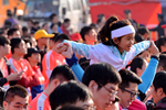 广场舞、马拉松能否撑起中国健身梦？