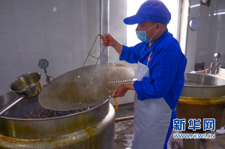 困境——坐拥“资源宝藏”却缺技术