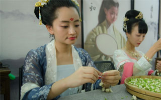 福州茉莉花结合汉服文化再次亮相第五届海青节