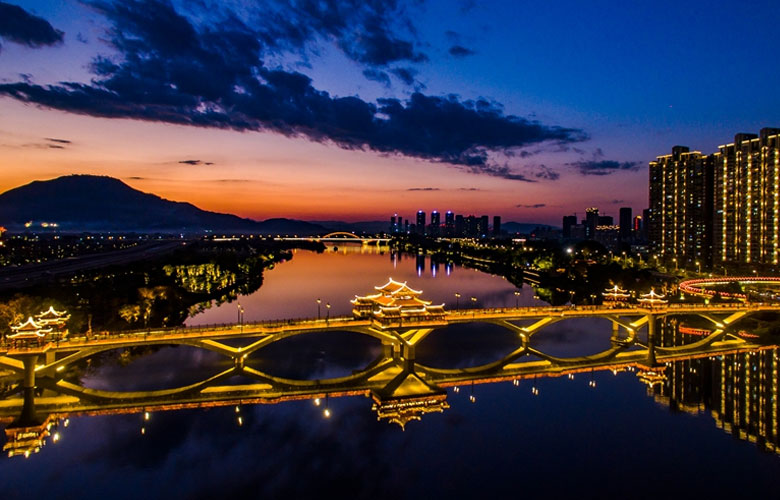 【"飞阅"中国】漳州:高颜值夜景璀璨绽放