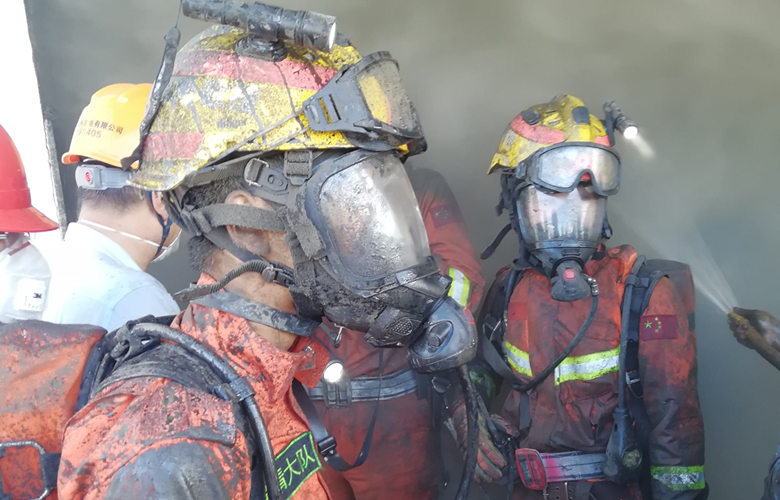 福州“黑脸”消防员：一场救援后 他们认不出彼此