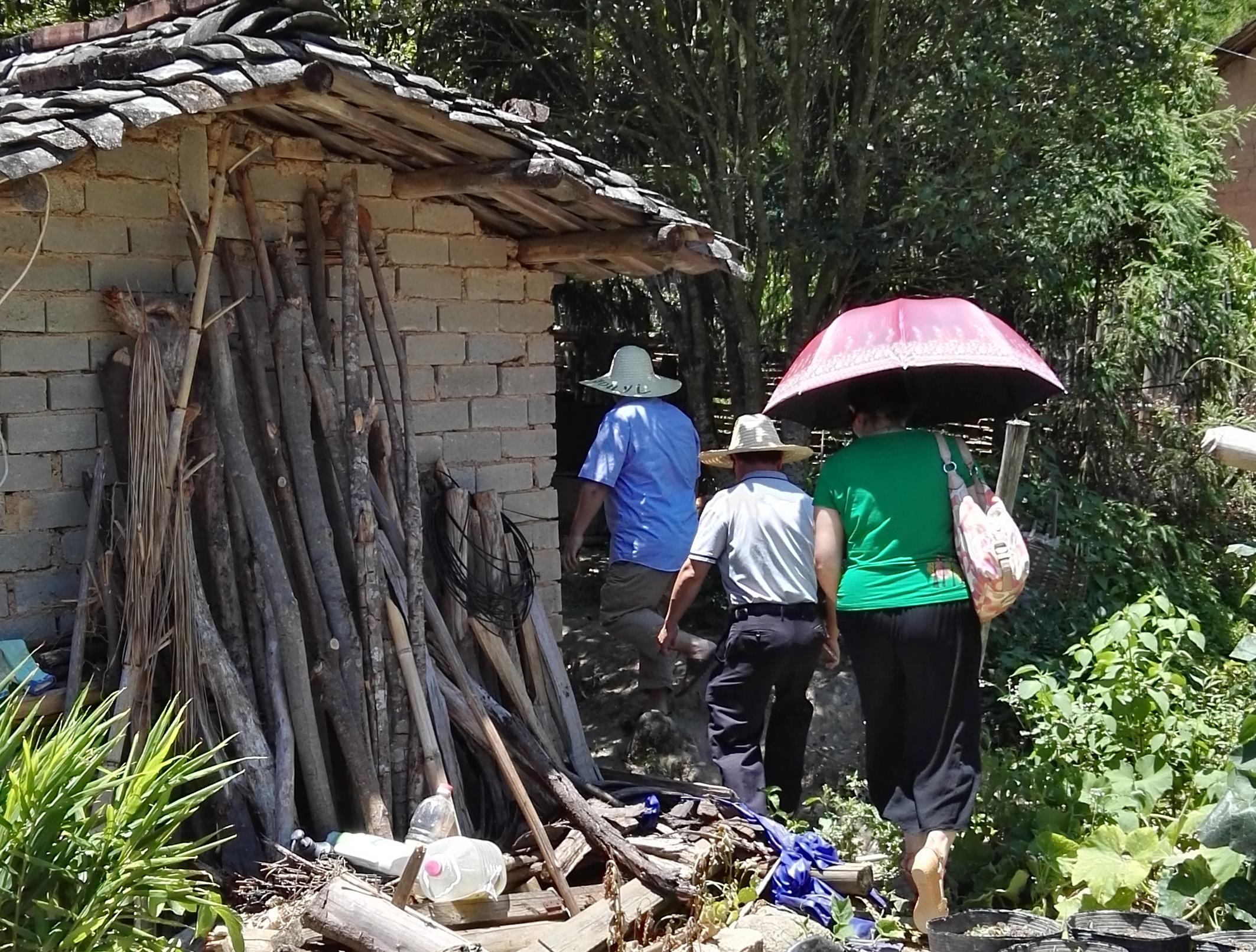 谈重点: 聚焦“精准、安全、绩效” 实现精准扶贫审计监督