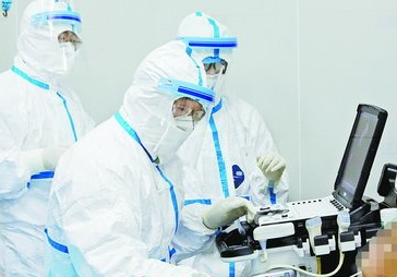 張民偉:不負重托 竭盡全力救治危重症患者