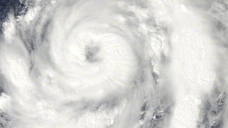 台风“卢碧”已在广东省南澳县沿海登陆